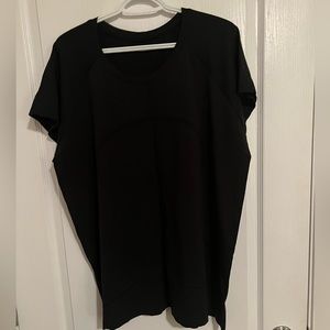 Womens Lululemon Swiftly Tech 2.0 shirt